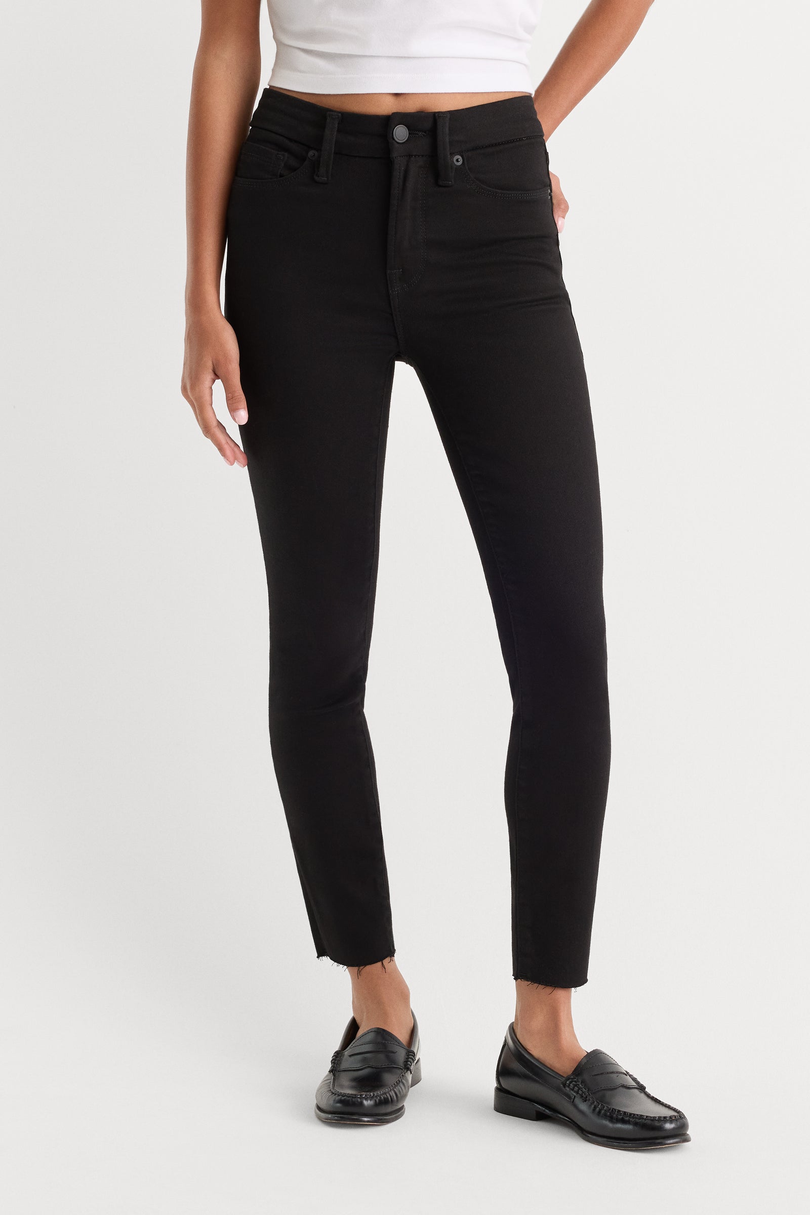 GOOD PETITE SKINNY NEVER FADE JEANS | BLACK001