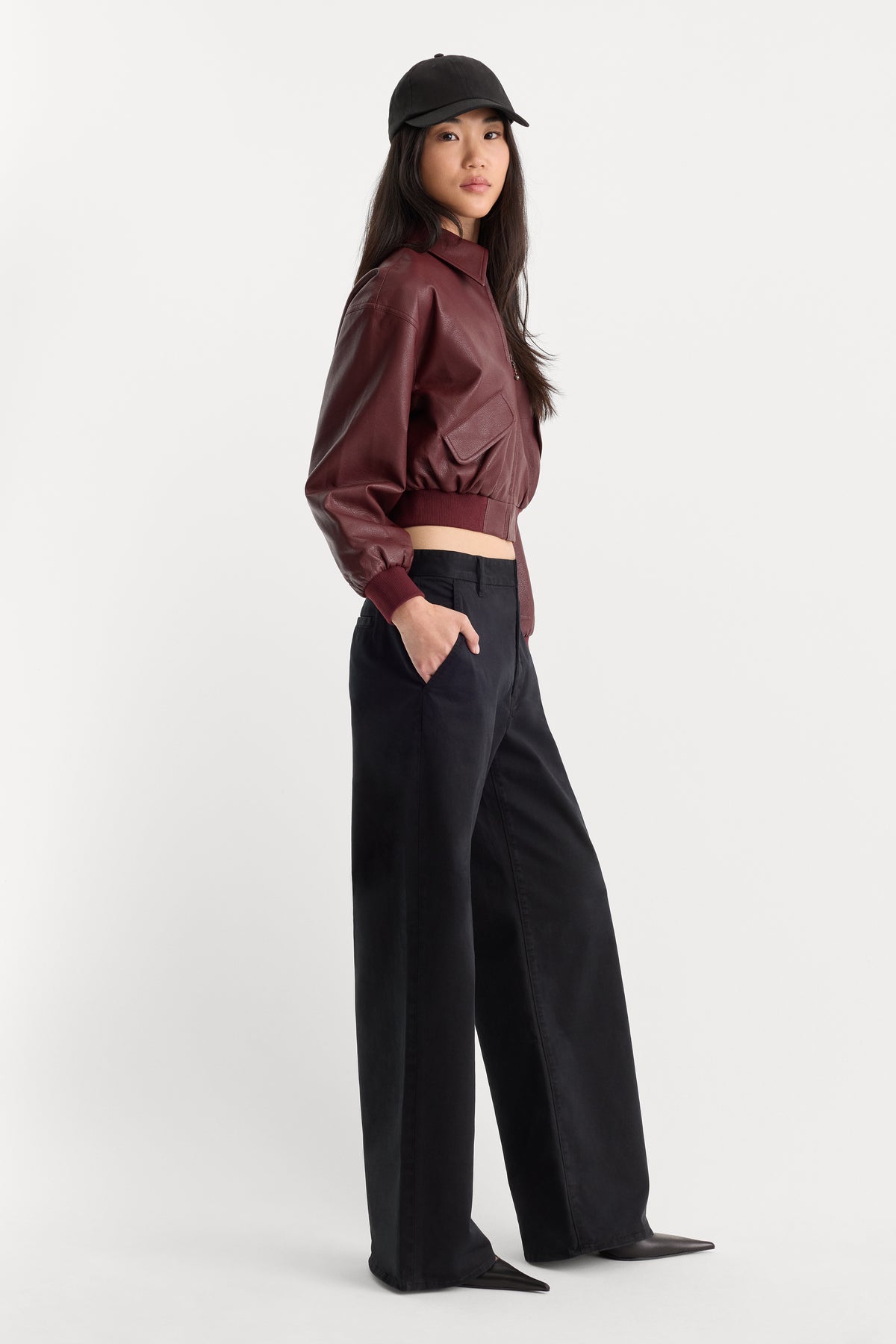 LOW SLUNG BAGGY TROUSER | BLACK-3 | GOOD AMERICAN | MODEL