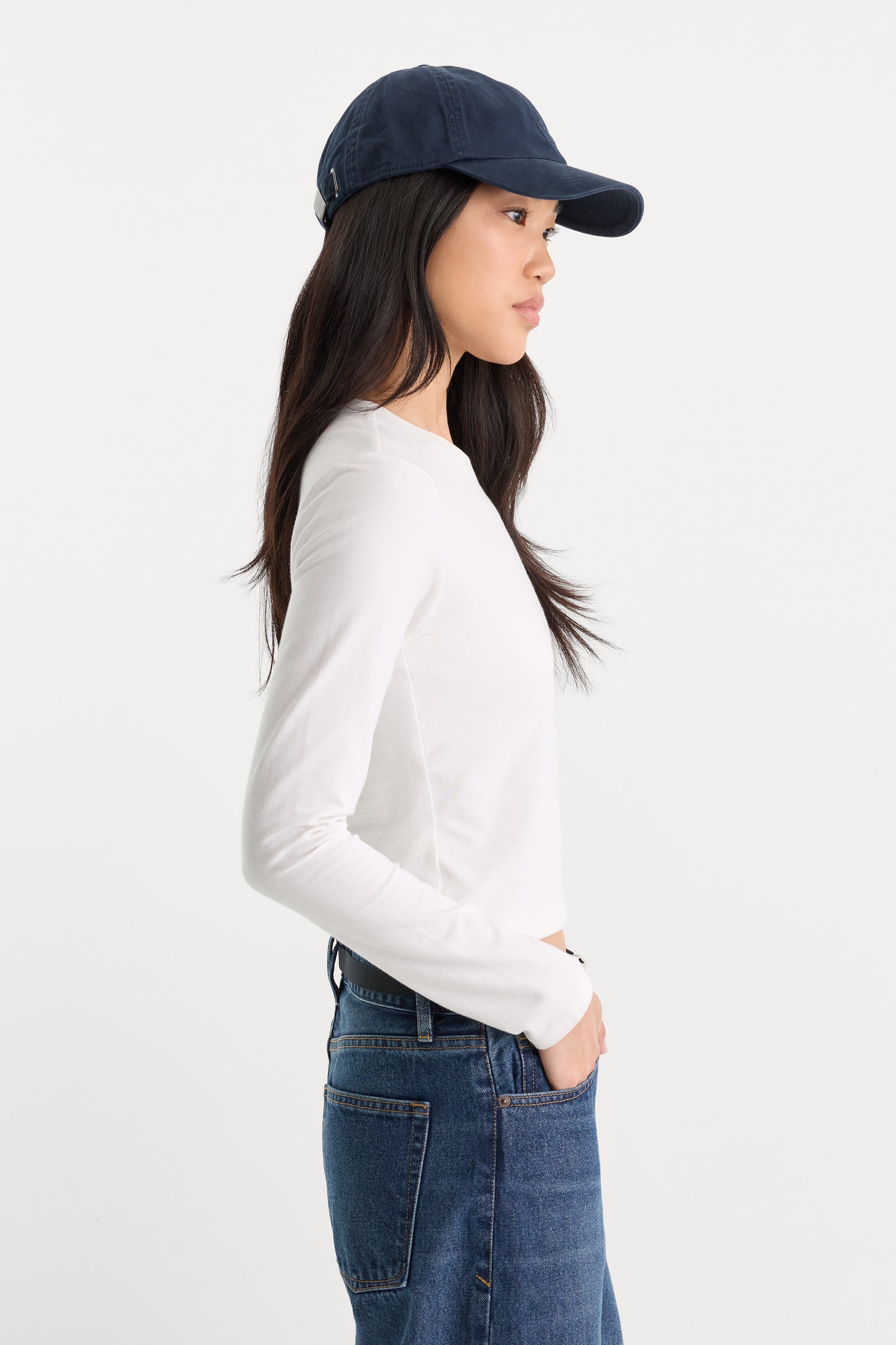 THE LONG SLEEVE BABY TEE | WHITE