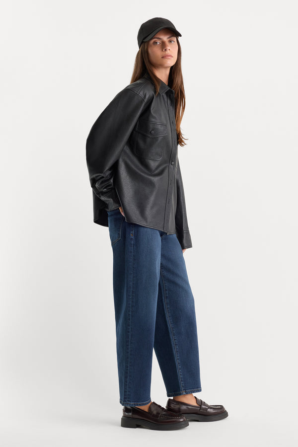 VINTAGE BARREL ANKLE JEANS | MERIDIAN-4 | GOOD AMERICAN | MODEL