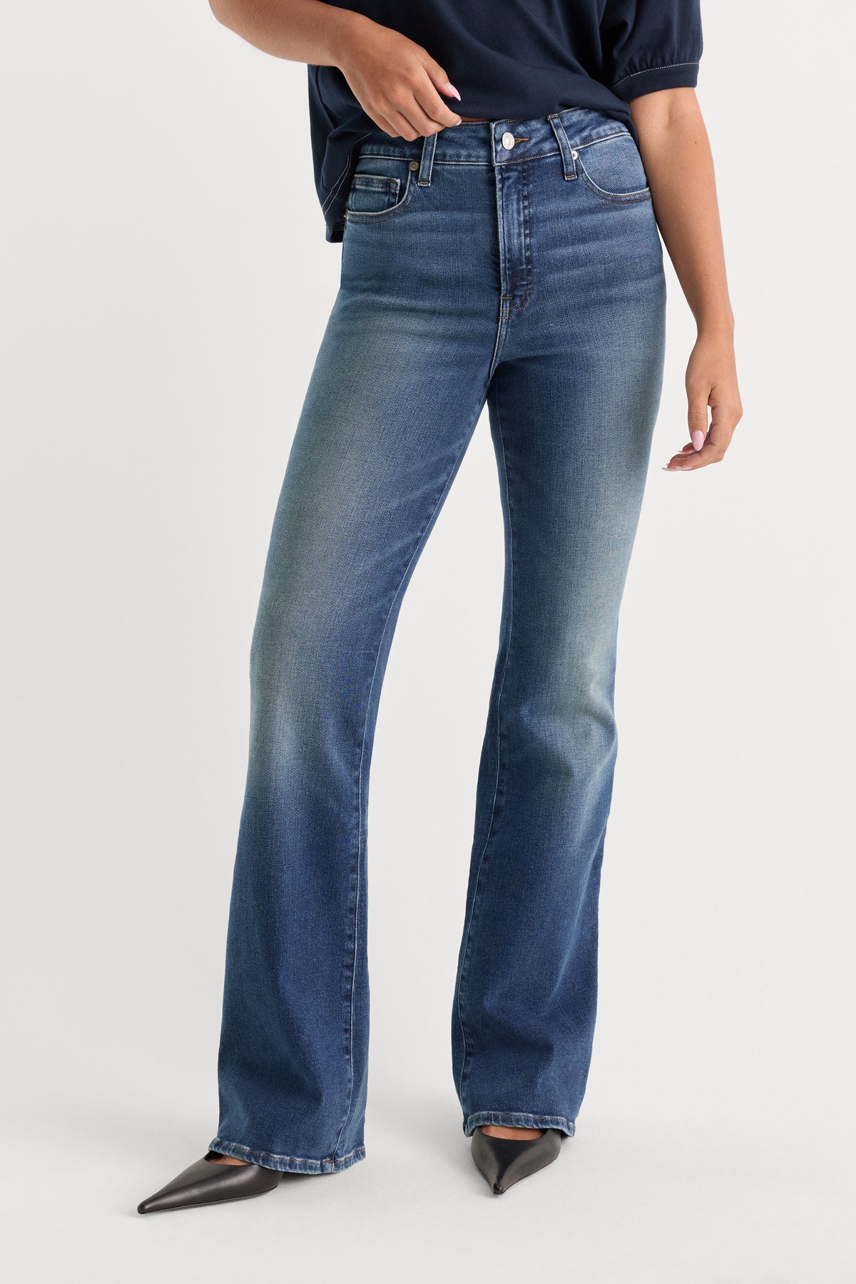 SOFT TECH GOOD PETITE BOOTCUT JEANS|NEWCREST