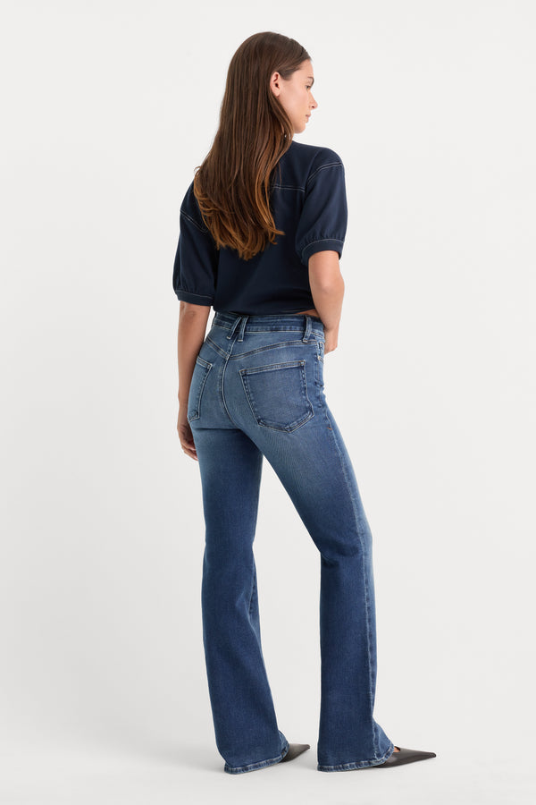 SOFT TECH GOOD PETITE BOOTCUT JEANS|NEWCREST