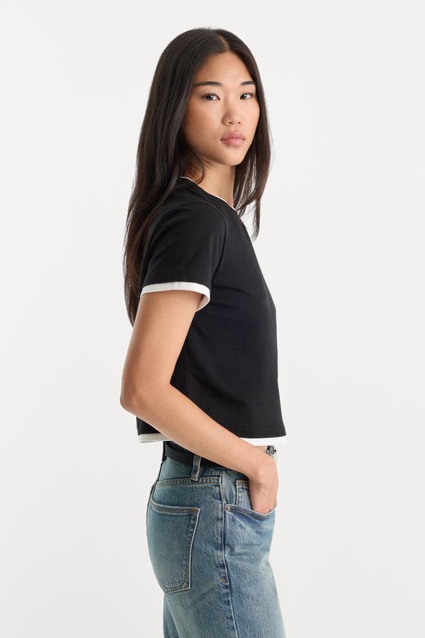 THE LAYERED TEE | BLACK-3 | GOOD AMERICAN | MODEL