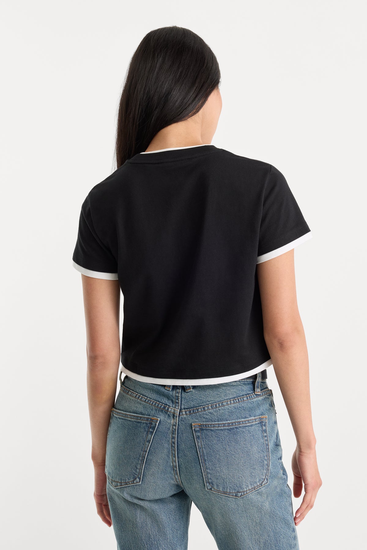 THE LAYERED TEE | BLACK-4 | GOOD AMERICAN | MODEL