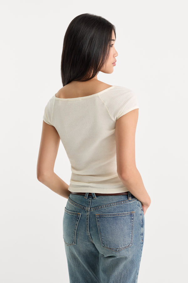 THE VARIEGATED RIB TOP | CHALK-4 | GOOD AMERICAN | MODEL