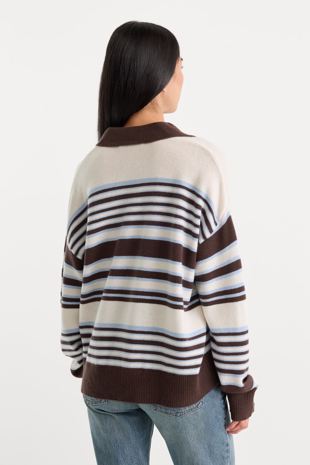 THE OVERSIZED RUGBY SWEATER | MOCHA STRIPE-5 | GOOD AMERICAN | MODEL