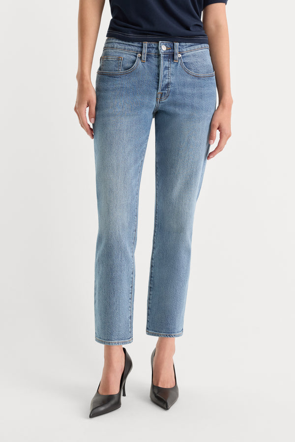 VINTAGE STRAIGHT ANKLE JEANS | SAVOR-2 | GOOD AMERICAN | MODEL