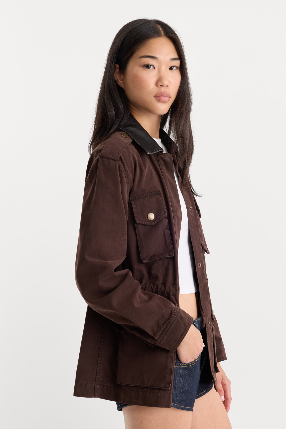 THE FIELD JACKET | ESPRESSO-3 | GOOD AMERICAN | MODEL
