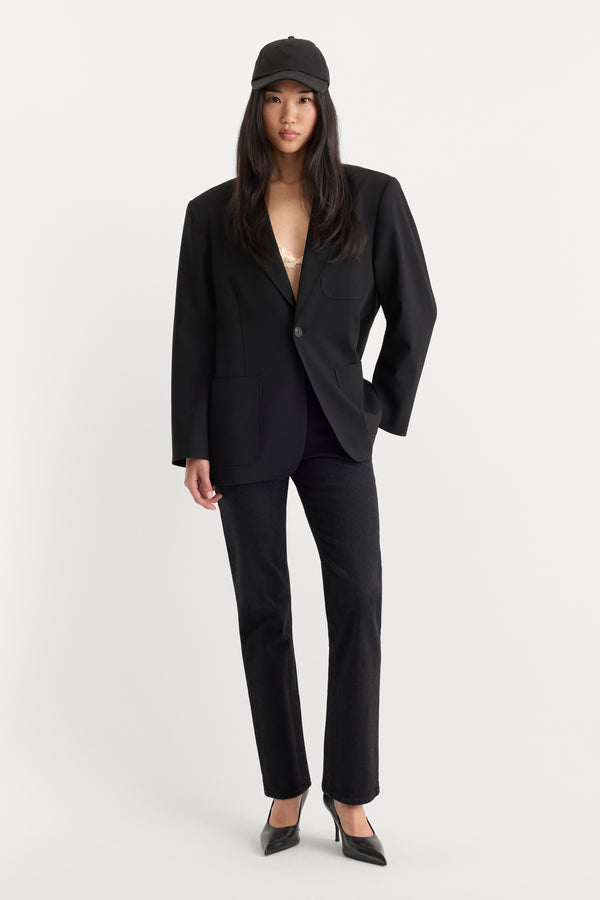 THE OVERSIZED BLAZER | BLACK001-4 | GOOD AMERICAN | MODEL