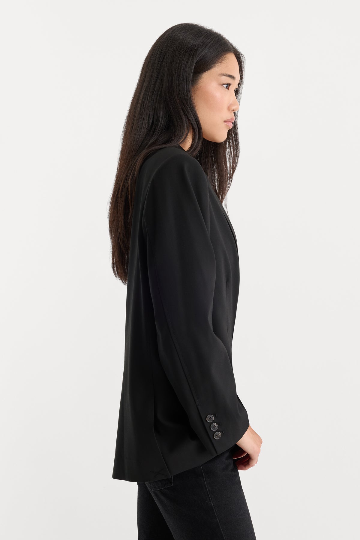 THE OVERSIZED BLAZER | BLACK001-2 | GOOD AMERICAN | MODEL