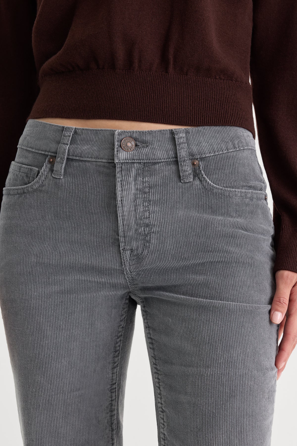 VINTAGE LOW RISE BOOTCUT CORDUROY PANT | WASHED SLATE-2 | GOOD AMERICAN | MODEL
