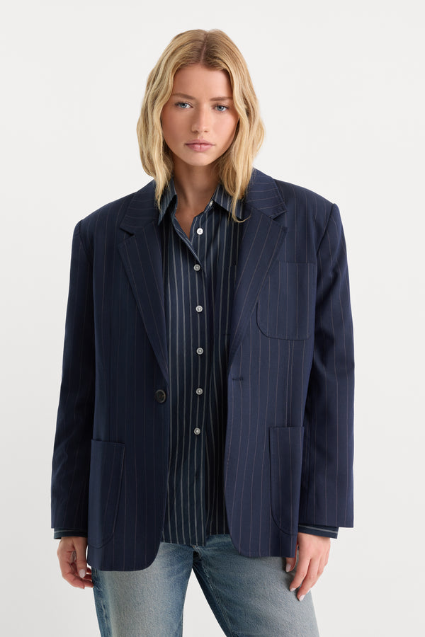 THE OVERSIZED BLAZER | NAVY PINSTRIPE-1 | GOOD AMERICAN | MODEL