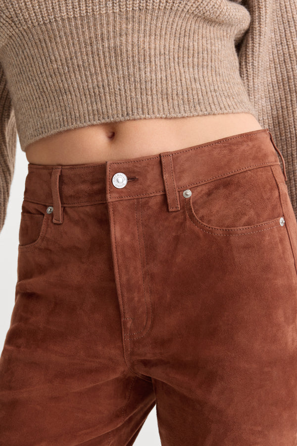 SUEDE GOOD LEGS FLARE PANT | CAFE CLAY-2 | GOOD AMERICAN | MODEL