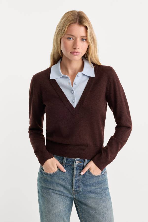 THE TWO IN ONE SWEATER | MOCHA WITH SKY-1 | GOOD AMERICAN | MODEL