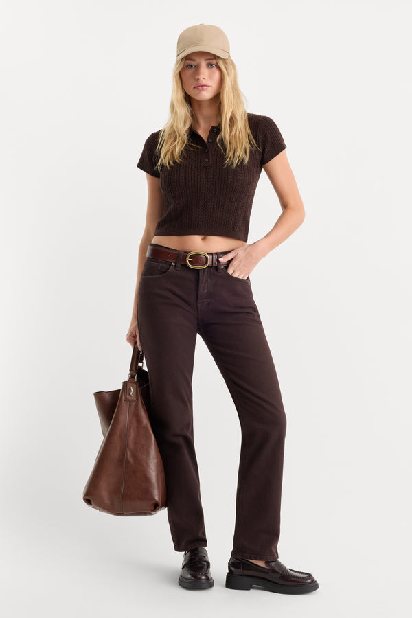 VINTAGE STRAIGHT JEANS | ESPRESSO-1 | GOOD AMERICAN | MODEL