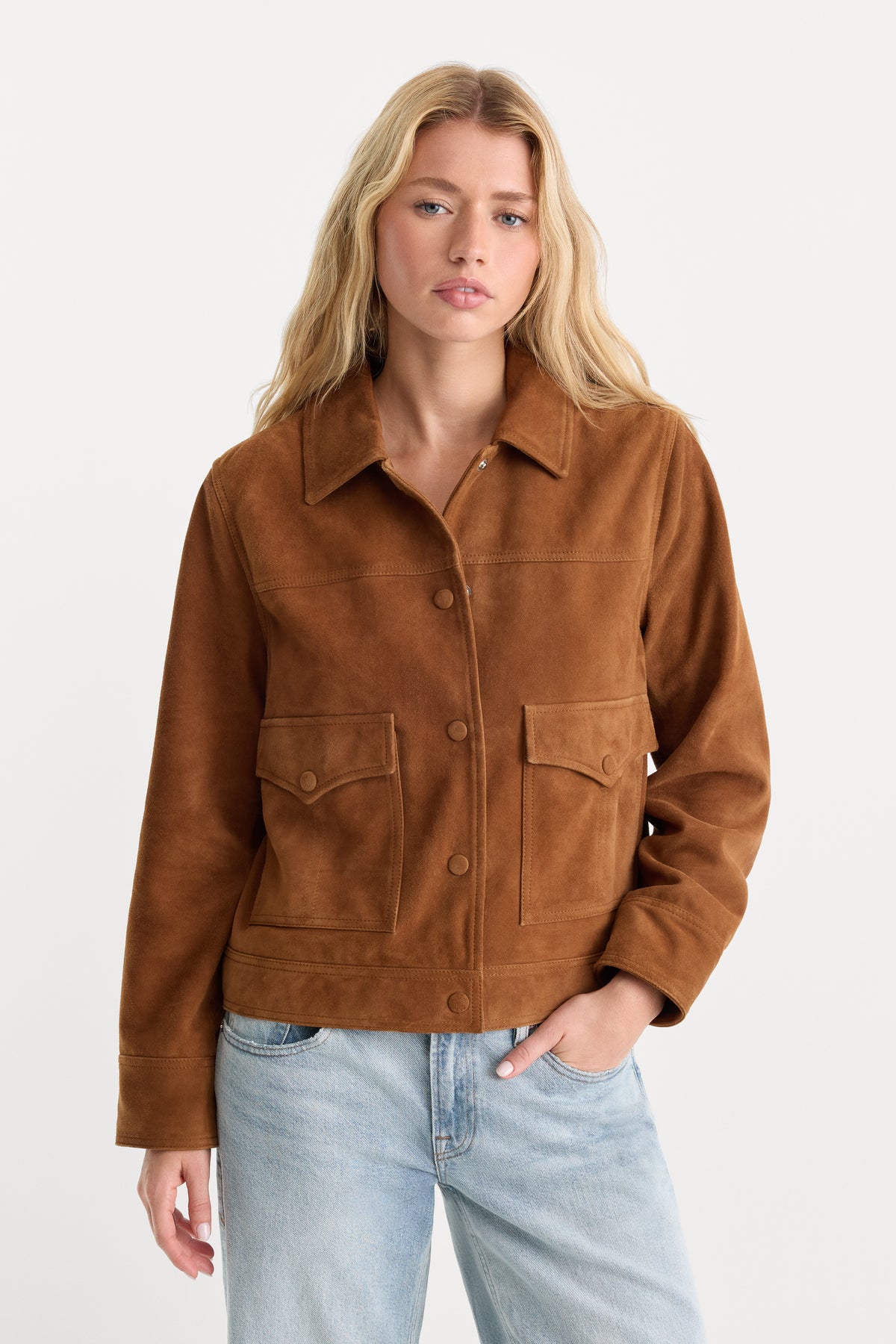 THE SUEDE BOXY JACKET | CAFE CLAY-1 | GOOD AMERICAN | MODEL