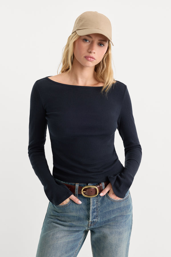 THE VARIEGATED RIB LONG SLEEVE TOP | NEW NAVY002-1 | GOOD AMERICAN | MODEL