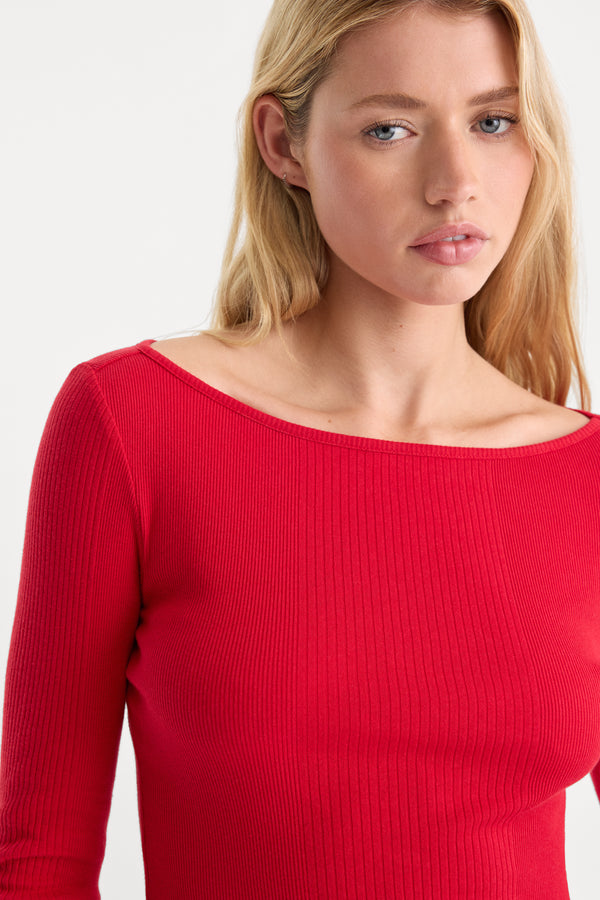 THE VARIEGATED RIB LONG SLEEVE TOP | CRIMSON ROSE-2 | GOOD AMERICAN | MODEL