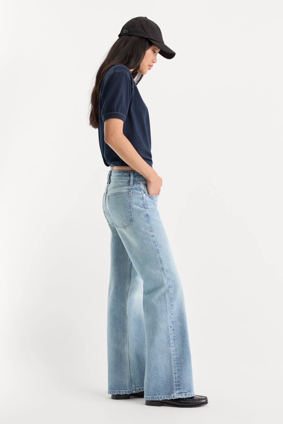 VINTAGE LOW LOOSE JEANS | VALE-2 | GOOD AMERICAN | MODEL