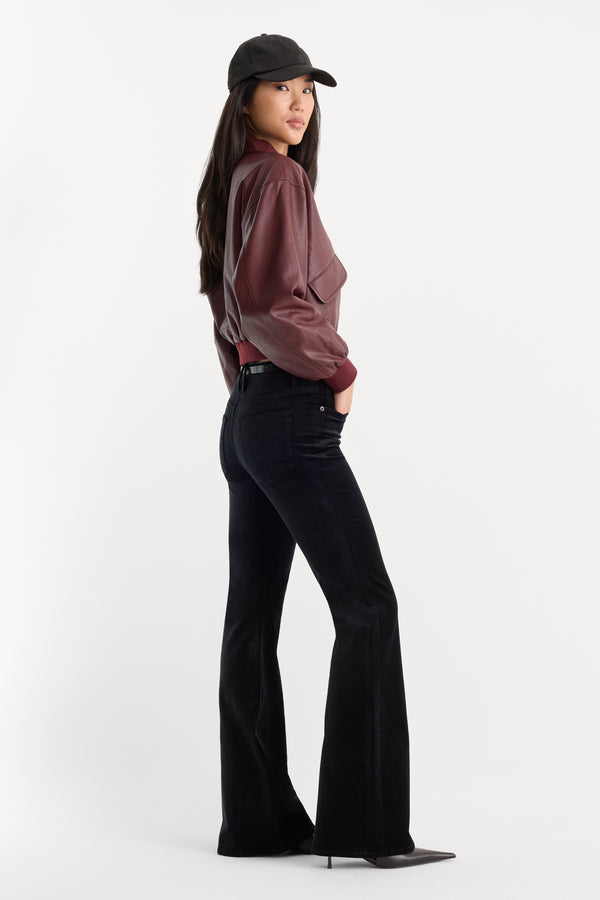 VELVET GOOD LEGS FLARE PANT | BLACK-4 | GOOD AMERICAN | MODEL