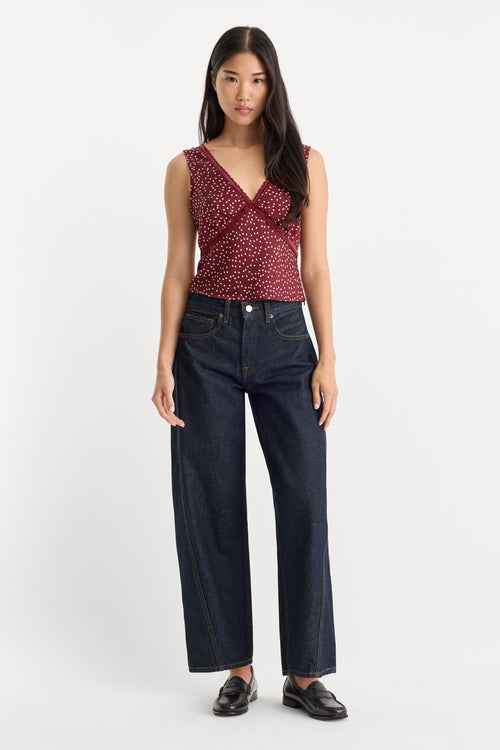 VINTAGE BARREL ANKLE JEANS | RINSE-1 | GOOD AMERICAN | MODEL