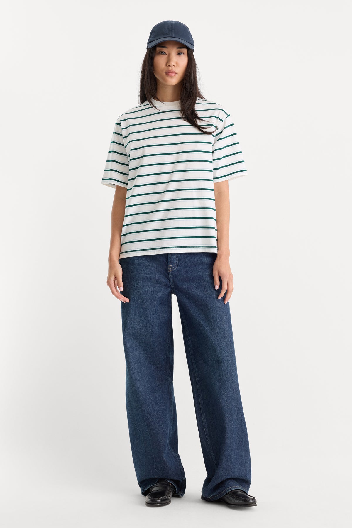 THE BODEGA TEE | FOREST MULTI STRIPE-4 | GOOD AMERICAN | MODEL