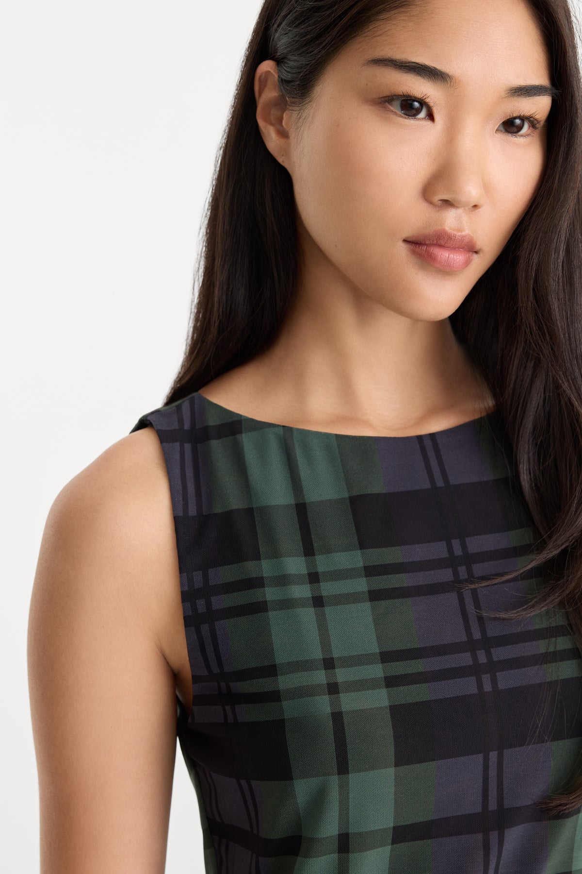 THE MESH MINI DRESS | NAVY AND GREEN PLAID-2 | GOOD AMERICAN | MODEL