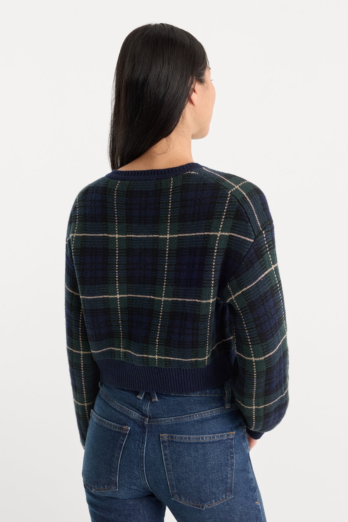 THE JACQUARD CARDIGAN | FOREST PLAID-4 | GOOD AMERICAN | MODEL