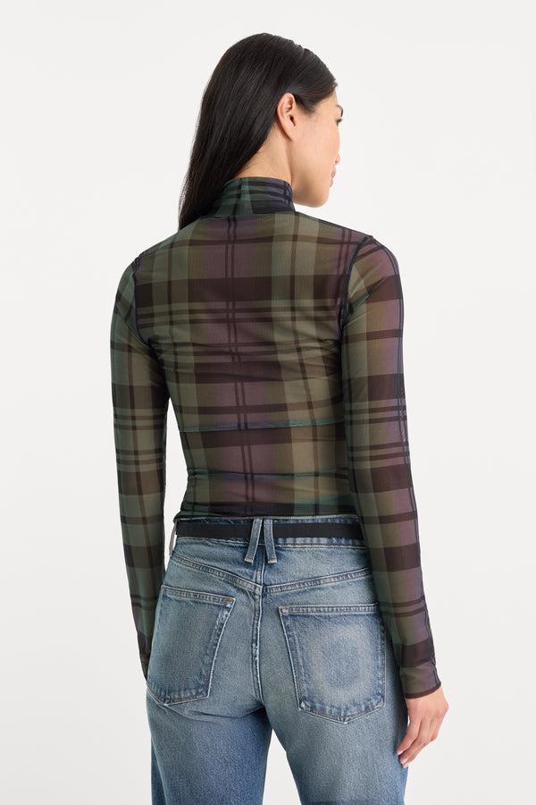 THE MESH TURTLENECK | NAVY AND GREEN PLAID-5 | GOOD AMERICAN | MODEL