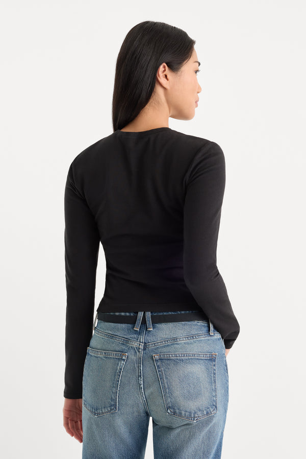 THE LONG SLEEVE BABY TEE | BLACK-3 | GOOD AMERICAN | MODEL
