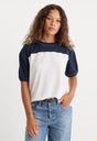 THE COLORBLOCK GYM TEE | NAVY WITH CHALK-3 | GOOD AMERICAN | MODEL
