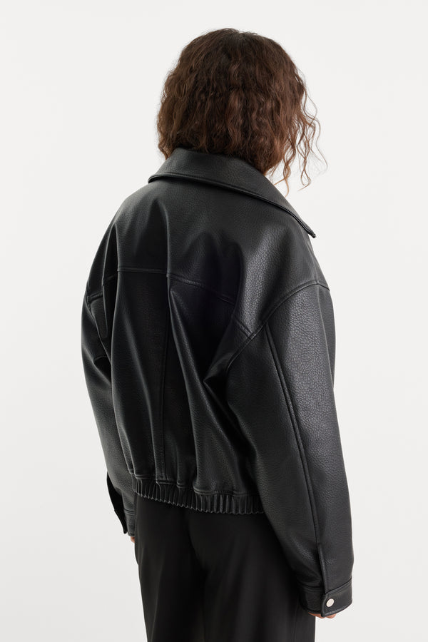 THE BETTER THAN LEATHER FUNNEL JACKET | BLACK001-6 | GOOD AMERICAN | MODEL