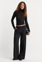THE SHEER RIB TURTLENECK | BLACK001-4 | GOOD AMERICAN | MODEL