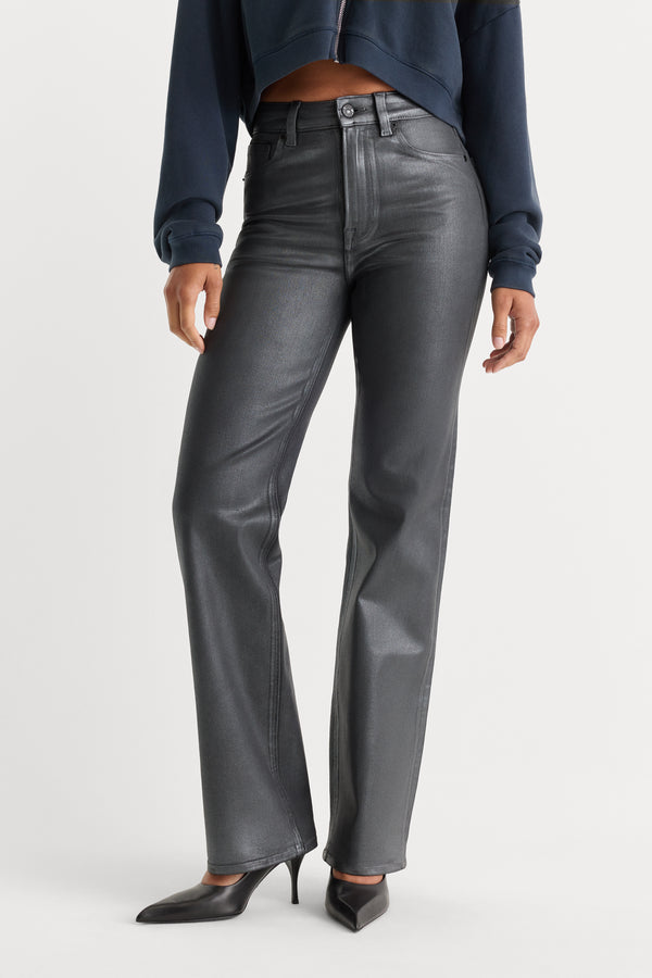 COATED GOOD TRUE STRAIGHT JEANS | RUNE-4 | GOOD AMERICAN | MODEL