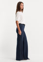 GOOD WAIST PALAZZO JEANS | INDIGO1153-3 | GOOD AMERICAN | MODEL