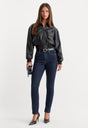 GOOD LEGS SKINNY JEANS | INDIGO1153-1 | GOOD AMERICAN | MODEL