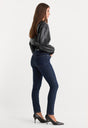 GOOD LEGS SKINNY JEANS | INDIGO1153-6 | GOOD AMERICAN | MODEL