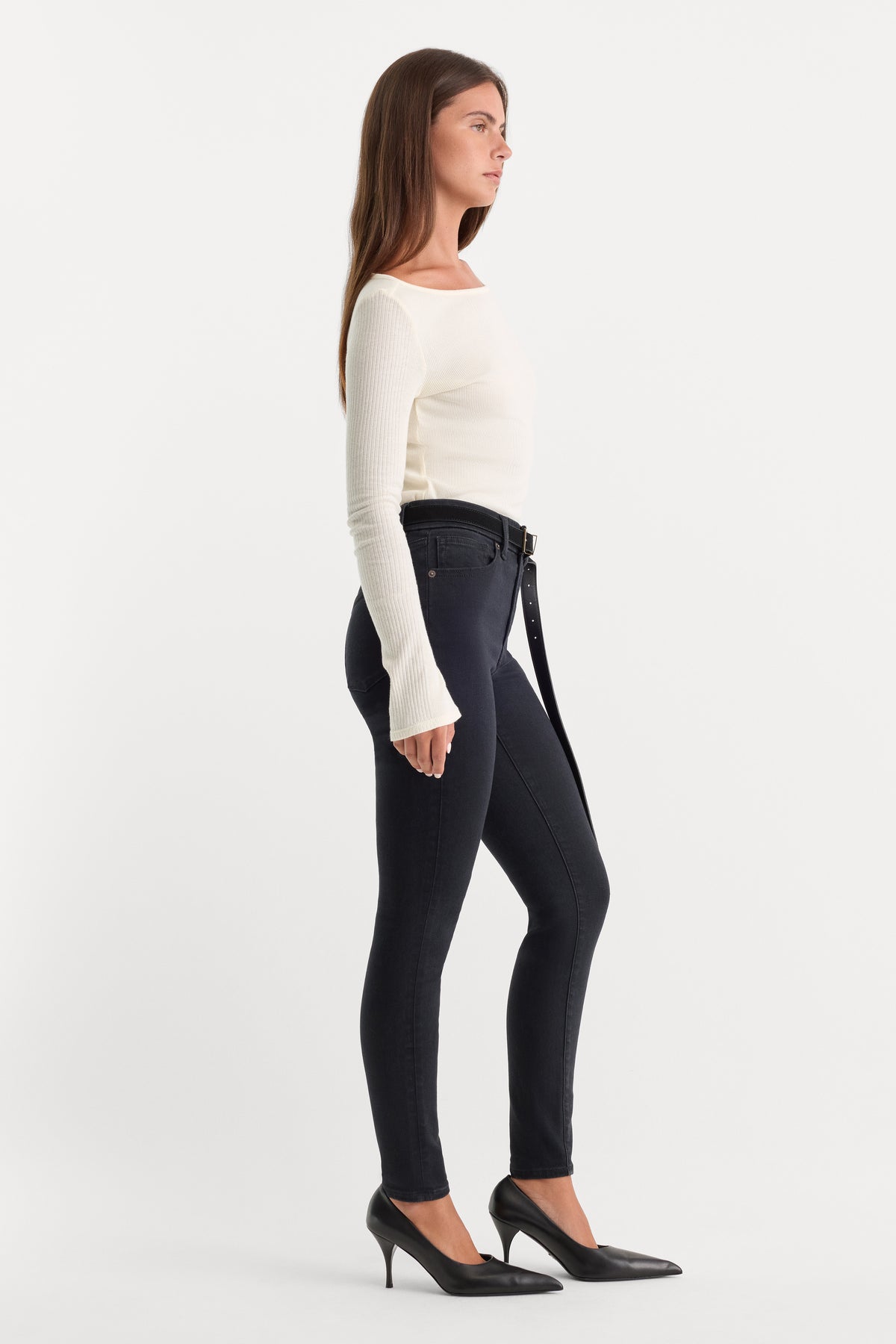 ALWAYS FITS GOOD LEGS SKINNY JEANS | BLACK165-6 | GOOD AMERICAN | MODEL