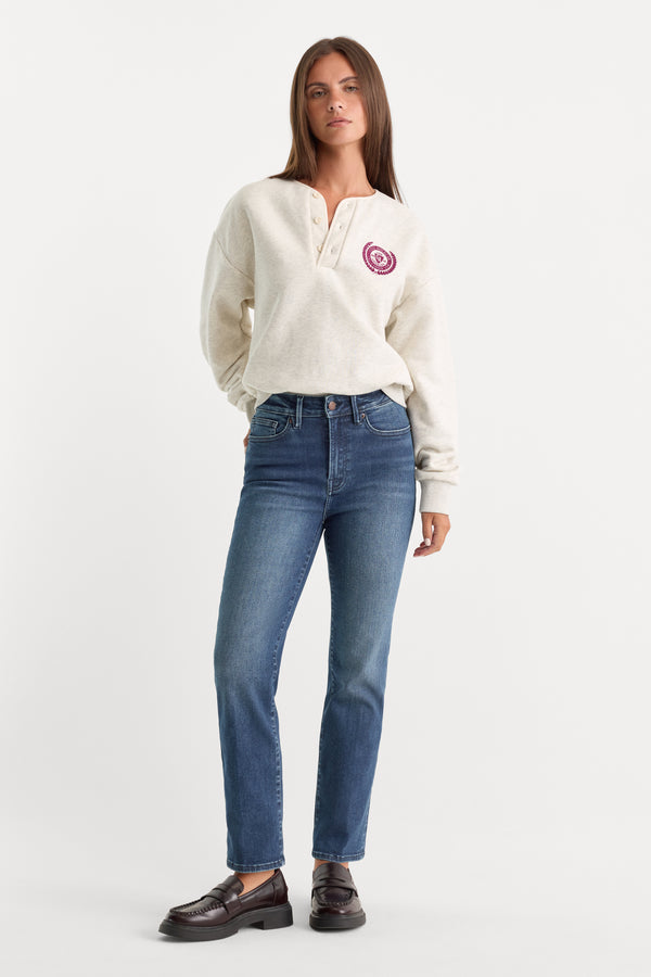 ALWAYS FITS GOOD LEGS STRAIGHT JEANS | INDIGO446-3 | GOOD AMERICAN | MODEL