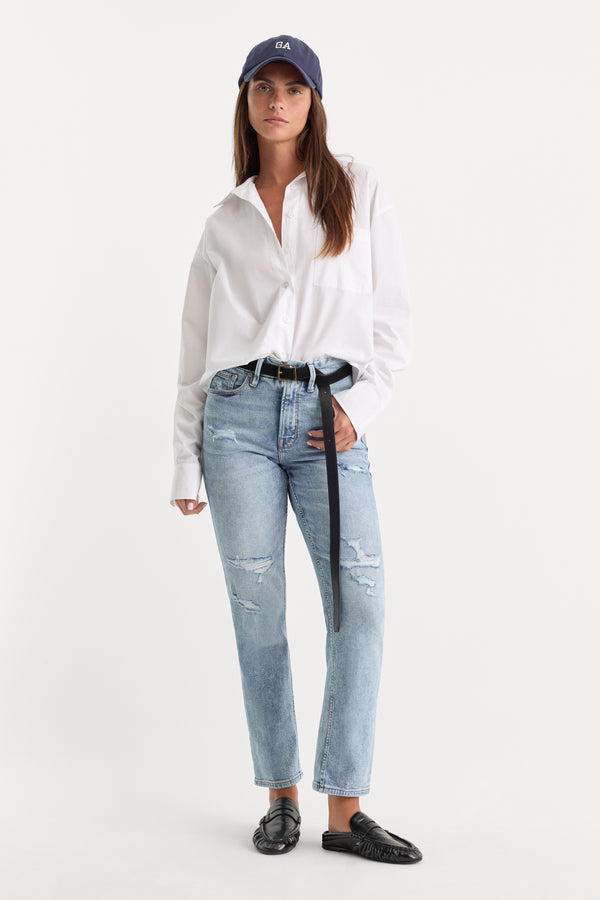 GOOD ICON STRAIGHT ANKLE JEANS | INDIGO1078-1 | GOOD AMERICAN | MODEL