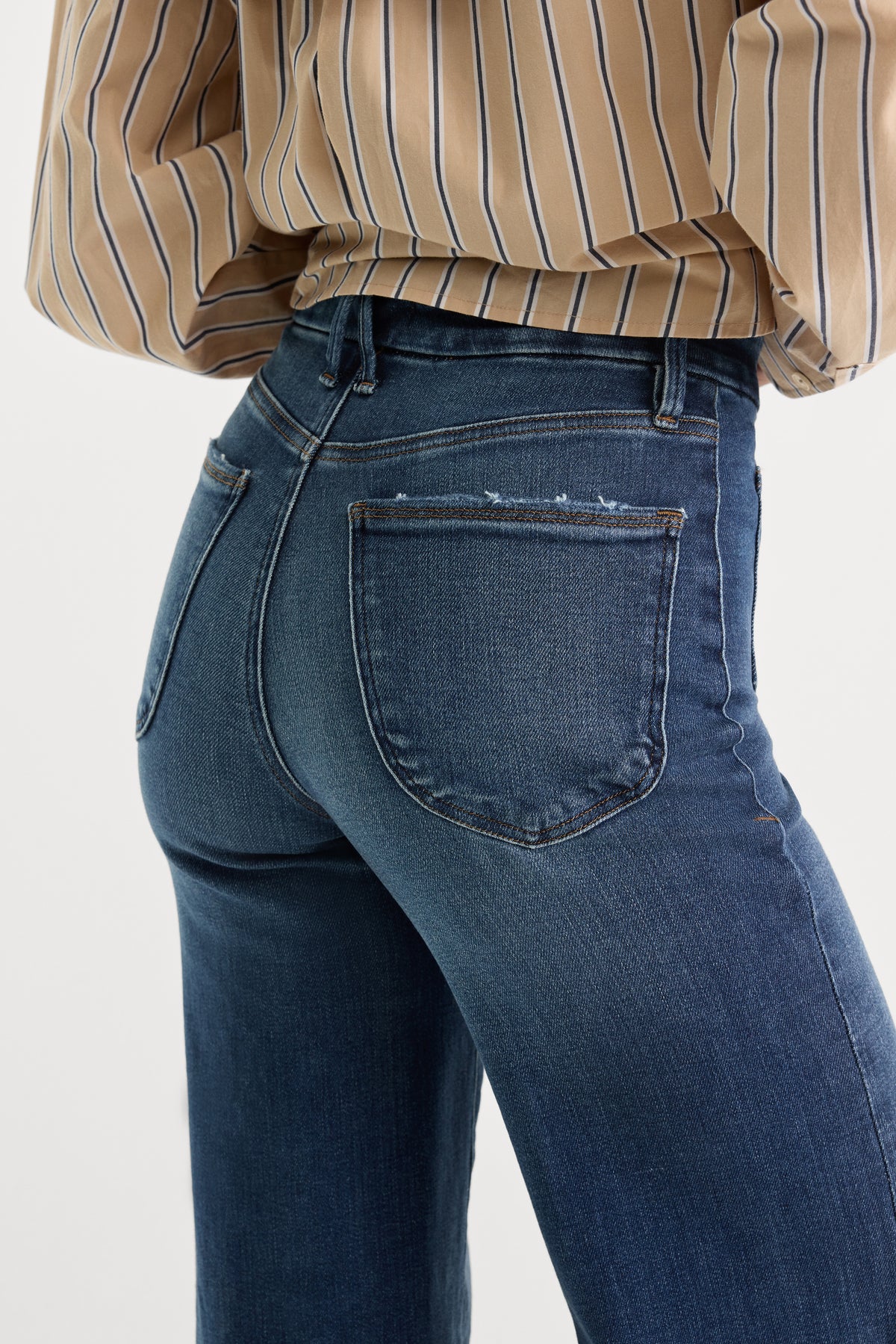 SOFT TECH GOOD WAIST PALAZZO JEANS|INDIGO511-6 | GOOD AMERICAN | MODEL