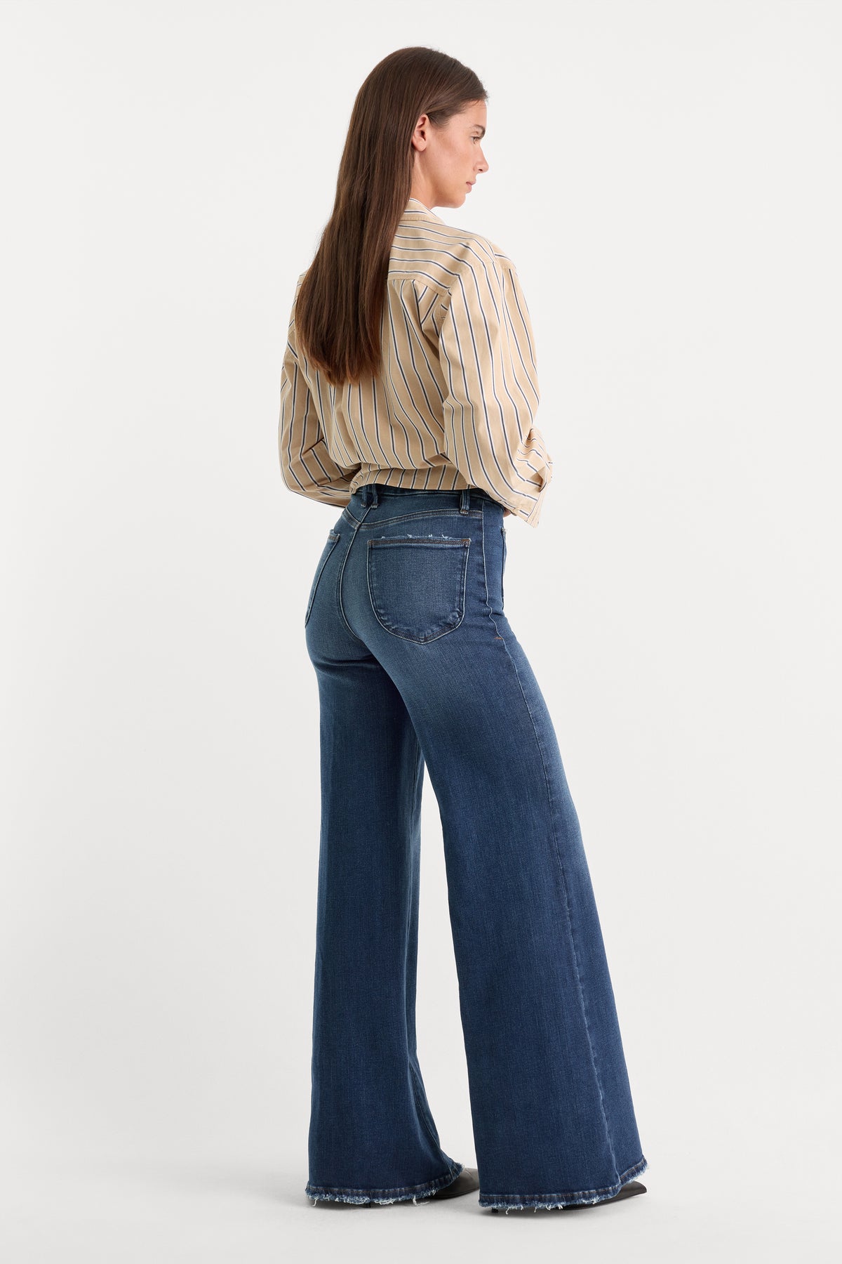 SOFT TECH GOOD WAIST PALAZZO JEANS|INDIGO511-3 | GOOD AMERICAN | MODEL