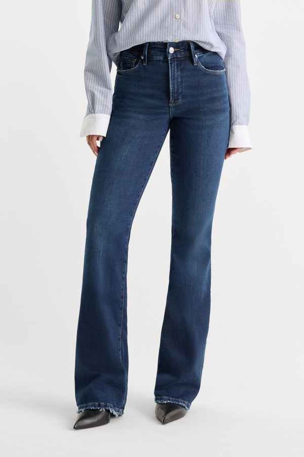 SOFT TECH GOOD CLASSIC BOOTCUT JEANS | INDIGO511-2 | GOOD AMERICAN | MODEL