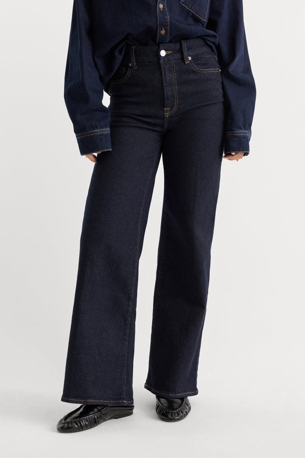 ALWAYS FITS SLIM PALAZZO JEANS | DENETHIC BLUE-2 | GOOD AMERICAN | MODEL
