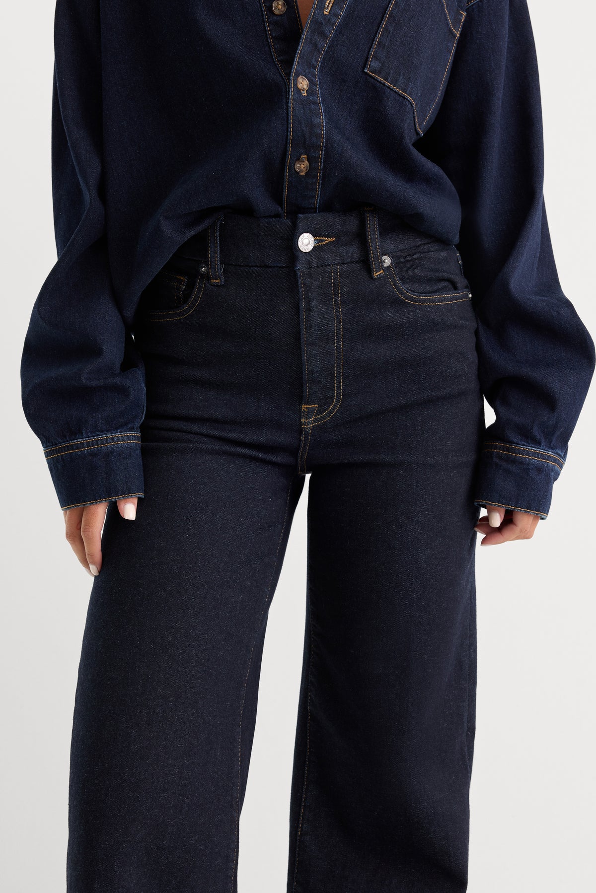 ALWAYS FITS SLIM PALAZZO JEANS | DENETHIC BLUE-4 | GOOD AMERICAN | MODEL