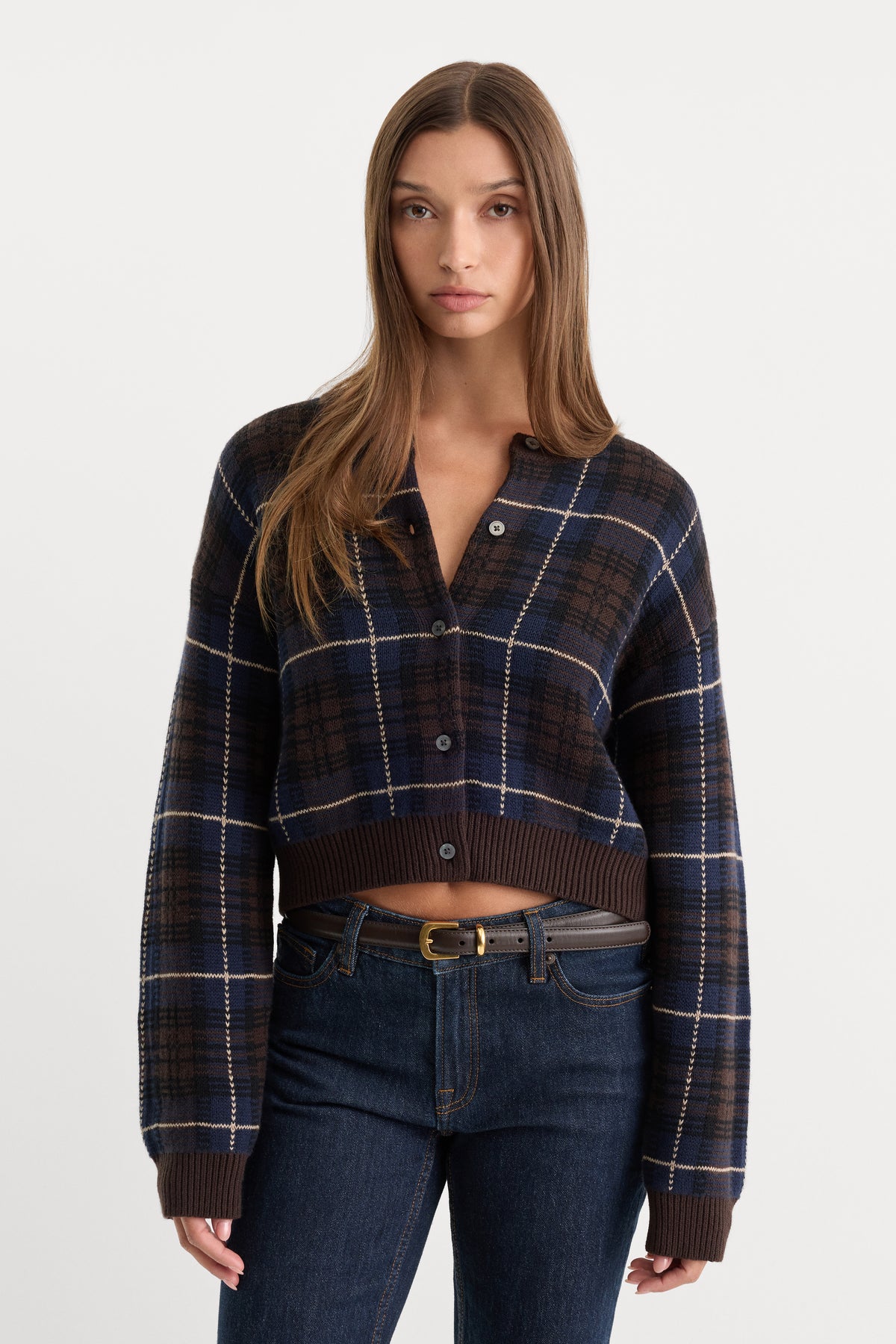 THE JACQUARD CARDIGAN | CHOCOLATE PLAID-1 | GOOD AMERICAN | MODEL