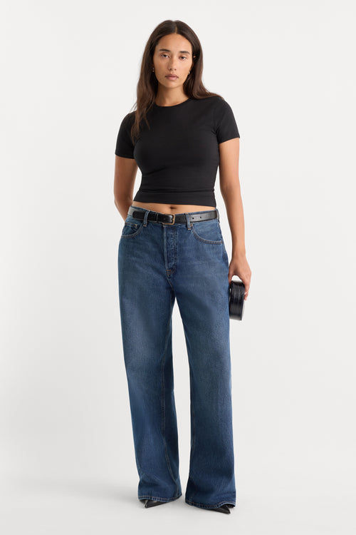 VINTAGE LOW SLUNG BAGGY JEANS | TRACE-1 | GOOD AMERICAN | MODEL