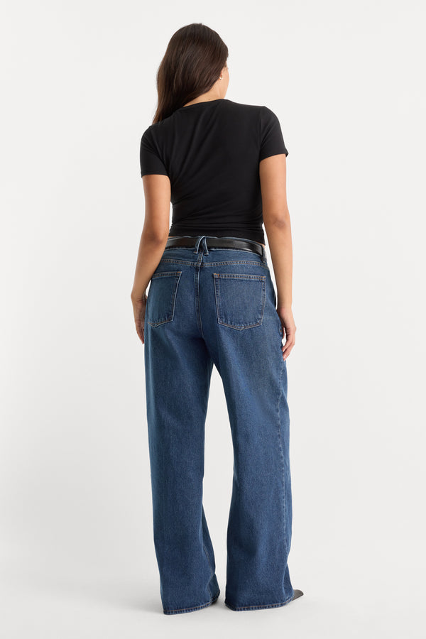 VINTAGE LOW SLUNG BAGGY JEANS | TRACE-2 | GOOD AMERICAN | MODEL