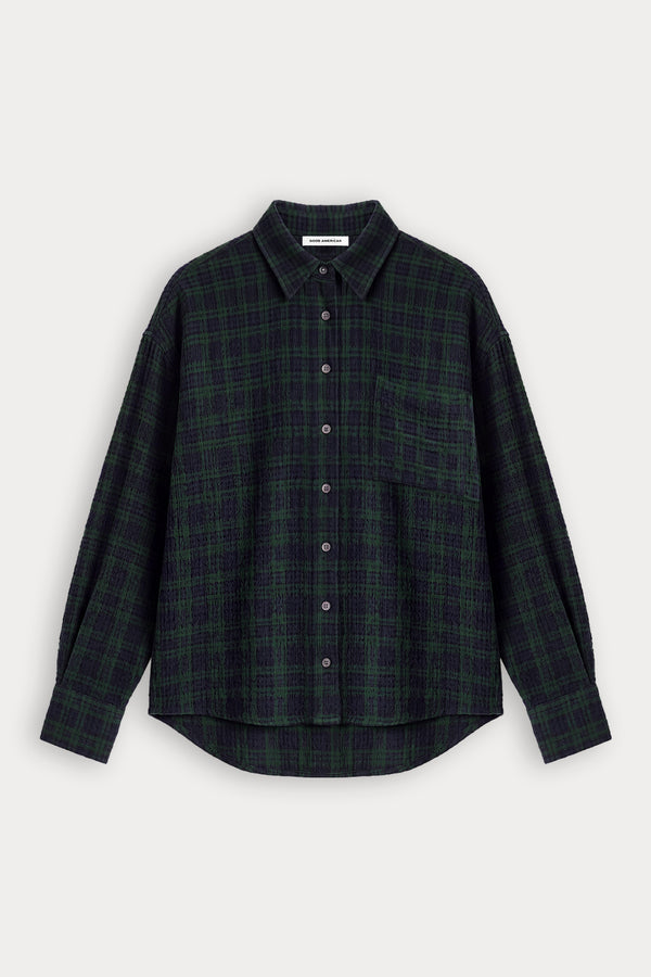 THE CRINKLE EASY SHIRT | FOREST PLAID-6 | GOOD AMERICAN | MODEL