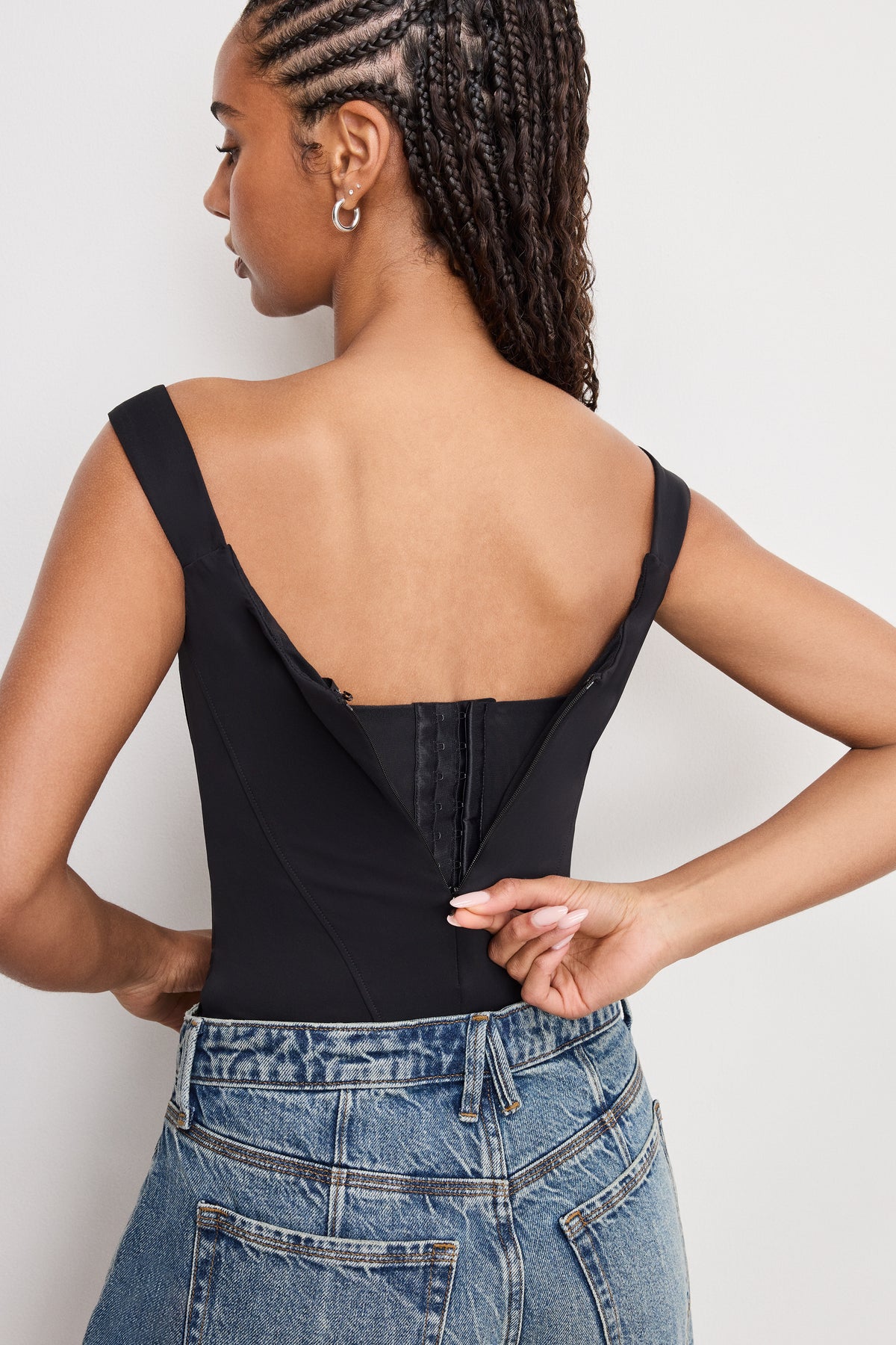 model: Size 0 | 